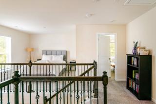 For 10, close Airport, BBQ, Pool - 4