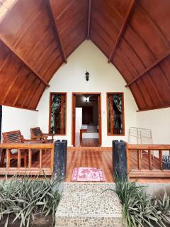 Florine's Garden - Gili Islands - 9