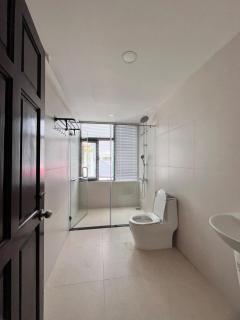 Spacious Studio with Large Balcony views in Thao Dien - Ho Chi Minh-stad - 3