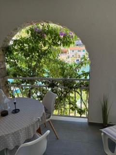 Amare Apartments - Bobovišća - 1