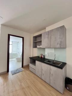 Spacious Studio with Large Balcony views in Thao Dien - Ho Chi Minh-stad - 1