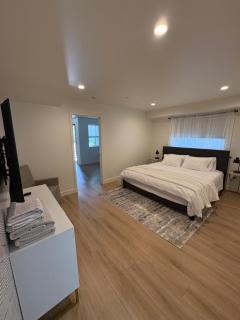 New Luxe 3B 3Bath Townhouse - Sherman Oaks - 4
