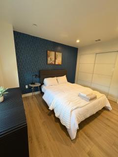 New Luxe 3B 3Bath Townhouse - Sherman Oaks - 3