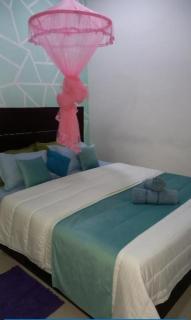 Elena Garden Resort and Restaurant - Trincomalee - 9