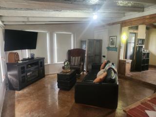 Bigfoots Bungalow - Bandera - 6