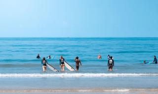 Surf & Party - Hostel Somewhere Else - Canggu - 1