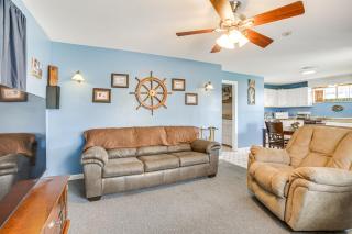 Walk to Bayou Home with Patio in Delacroix! - Delacroix - 6