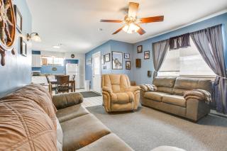 Walk to Bayou Home with Patio in Delacroix! - Delacroix - 5