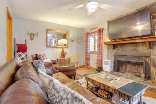 half Mi to Marina Lake Arrowhead Condo! - Waleska - 0