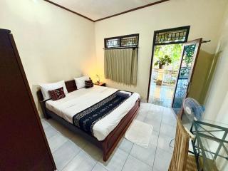 Regina Guest House - Ubud - 9