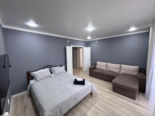 Посуточно 1 комнатная Драмтеатр, школа НИШ, спорт комплексы Жекпе жек, теннисный центр, легкоатлетический центр, центральный бассейн, ЖК Park city, Green Leaf, Noviy Bereg - 8