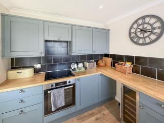 Mayglen - Crowle - 5