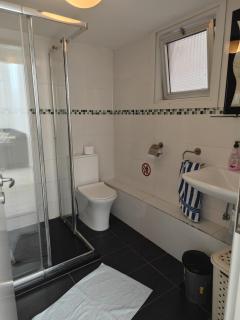 Anne 3 Bedroom Apartment - Larnaca - 9