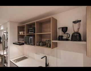 NEW Loft 38 mt in Laureles, AC, Internet, Jacuzzis, 1 Queen Bed & 1 sofabed - Medellín - 3