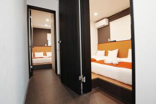 Newly opened, 201,3 min walk to Hanazonocho subway station, large flat! 3 min drive to Namba! - Osaca - 0