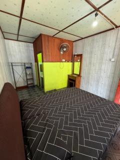 Ella's Place Salang Tioman - 4