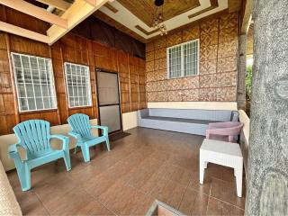 Tranquil Beach Front Cottage - Compostela - 8
