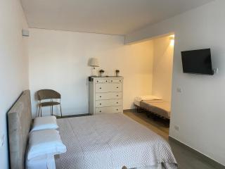 Monolocale moderno - Lecce - 6