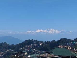 The Erina House - Darjeeling - 6