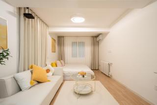 One Night Homestay Shanghai Maoming Road Branch - Shanghai - 0