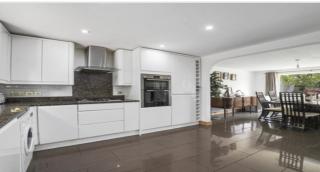 Tranquil Aylesford Retreat with 5 Bedrooms - Aylesford - 8