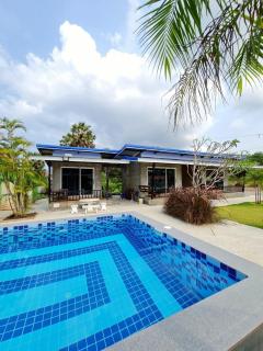 ต้นหว้ารีสอร์ท - Chao Lao Beach - 9