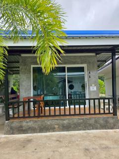 ต้นหว้ารีสอร์ท - Chao Lao Beach - 7