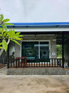 ต้นหว้ารีสอร์ท - Chao Lao Beach - 6