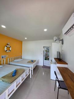 ต้นหว้ารีสอร์ท - Chao Lao Beach - 5