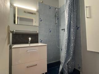 Studio cabine avec parking privé et animaux admis à Sète - FR-1-338-622 - Sète - 4