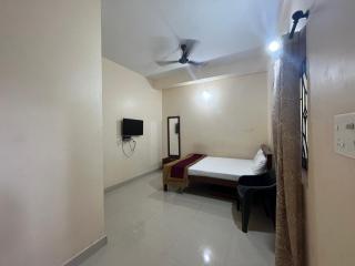 Shri ji guest house - Calangute - 5