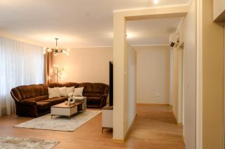 Centar Komfor Apartment - 9