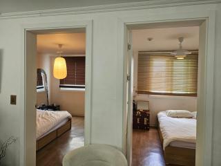 8 minutes away from Chungmuro Station, including breakfast, Free van pickup service for more than 5 nights,hill location - 5