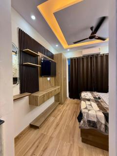 WanderNest stay - Greater Noida - 2