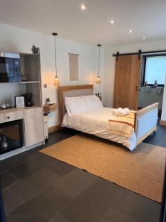 Luxury Courtyard Studio in Llangollen - Llangollen - 9