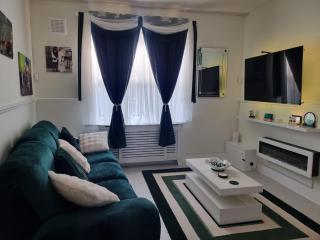 Lackco's Dulux Room for Royals - Londra - 7