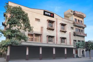 HOTEL O 4 SQUARE A LUXURY ROOMS NEAR RDC MAIN MARKET - 0