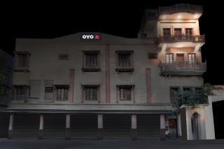 HOTEL O 4 SQUARE A LUXURY ROOMS NEAR RDC MAIN MARKET - Ghaziabad - 4