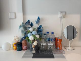 Trạm Sạc Homestay Vinhomes Smart City - Phú Thú - 2
