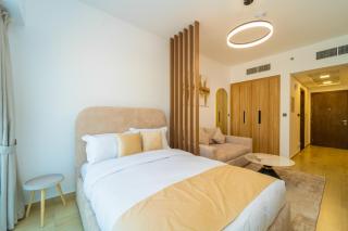 Luxurious Serenity 5-Star Lifestyle in JVC - 2