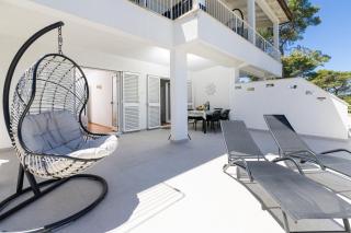 Apartments Dobronic - Jelsa - 1