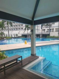 Shell Residences Family Suites 2 - Manila - 8