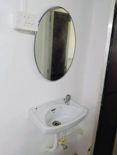 apartment near Hiranandani - Bombay - 9