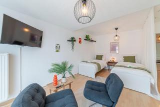 SpaceStays Five Comfort Studio - Grevenbroich - 9