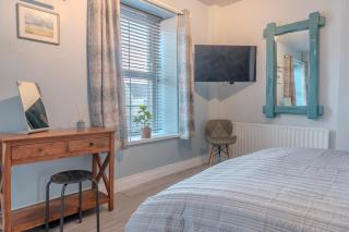 Cozy Home at Ebrington Square - Derry - 2