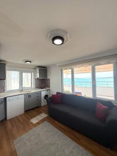 Stunning Sea View Apartment with Spacious Terrace - 8