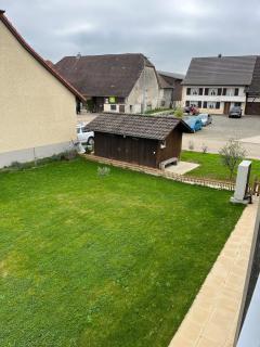 5 room house with balcony & garden - - 8