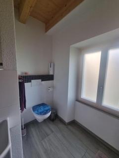 5 room house with balcony & garden - - 1