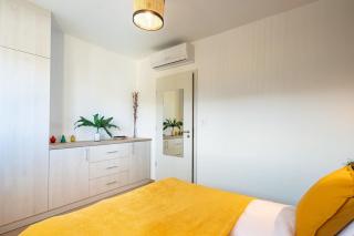 Penthouse - Free Parking - Sunny Home - 2