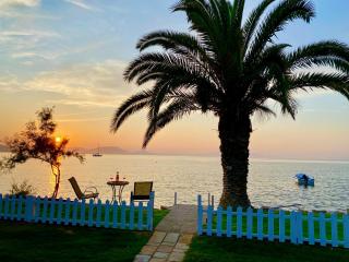 Seafront Villa Melachrinou - Mólos - 0
